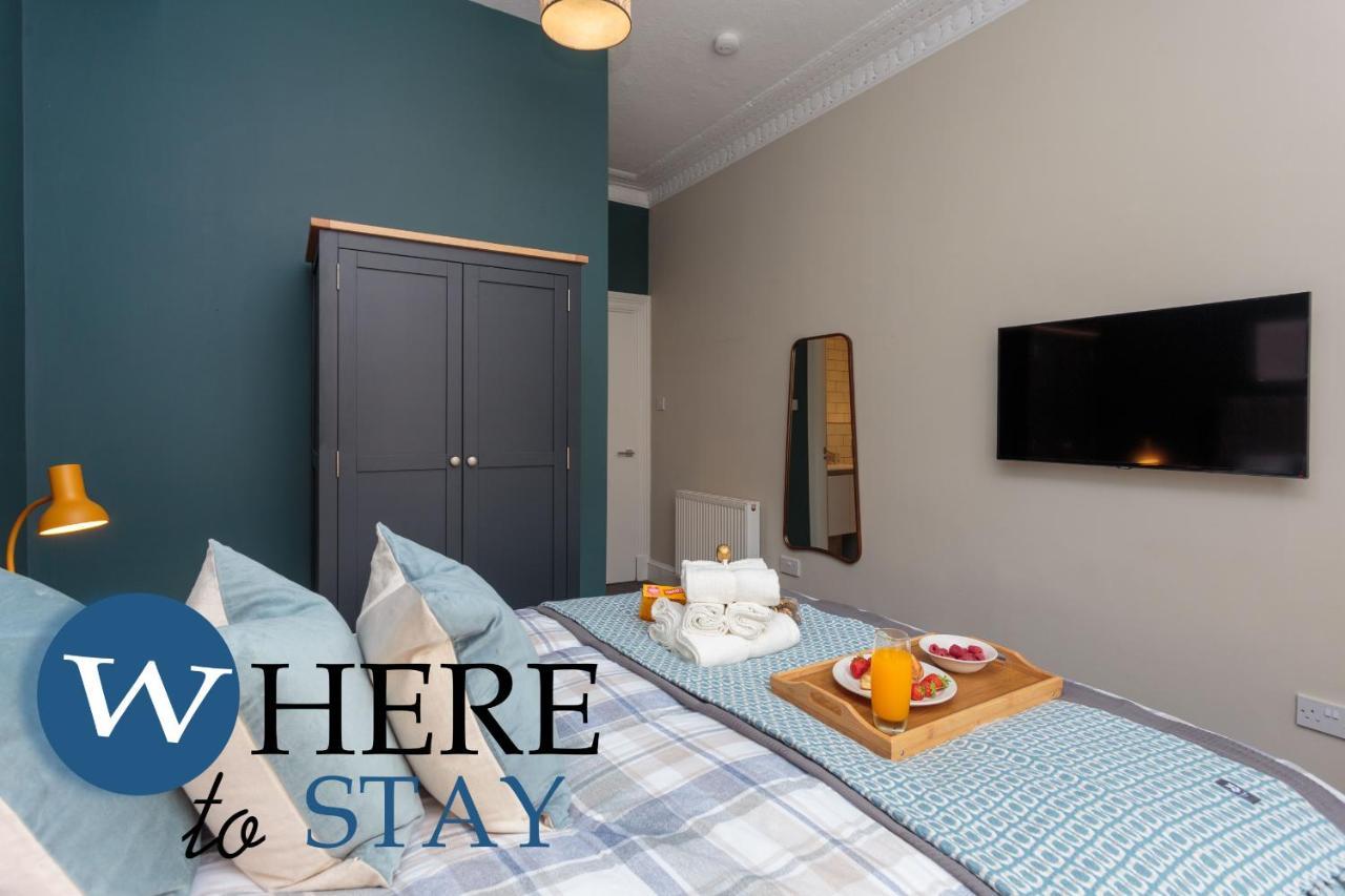 Stylish 2Bed Apartment Underneath Edinburgh Castle Exterior photo